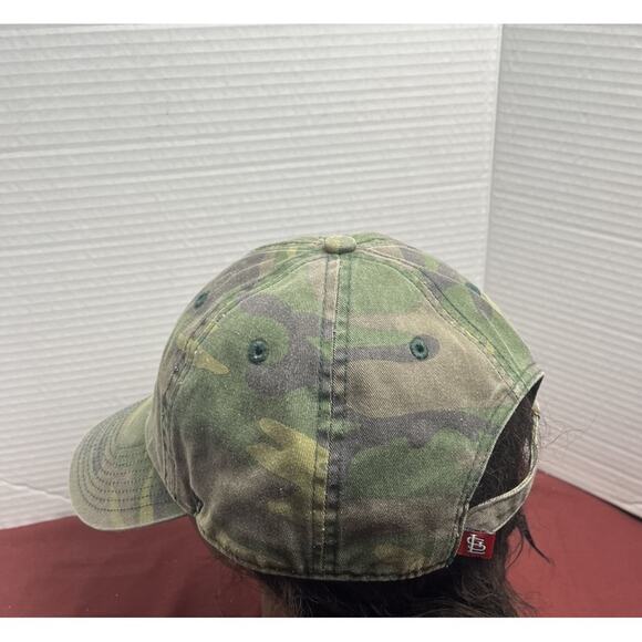 Classic Camo STL Bling Baseball Hat w/Red crystals - Picture 3 of 4